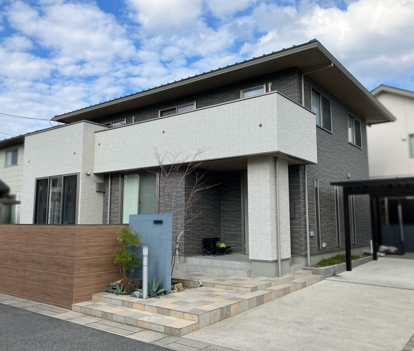 【49坪】シンプルモダンの1F蔵のある開放的な住まい