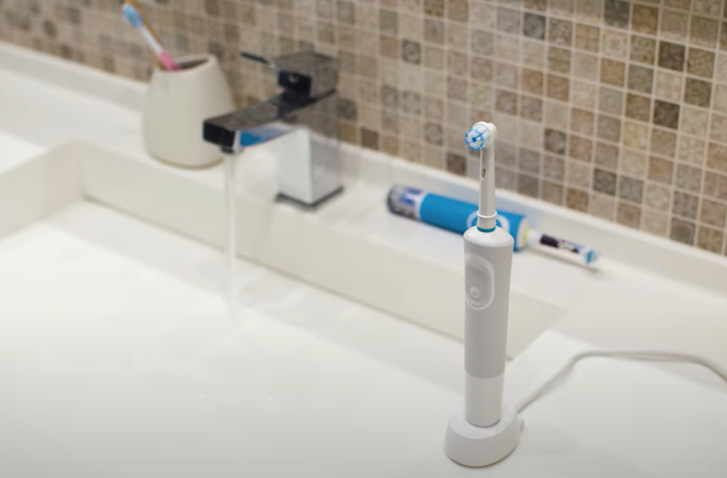 洗面所で電動歯ブラシの電源はきちんと想定してつくるべき