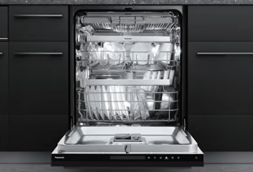 フロントオープン型の食洗機