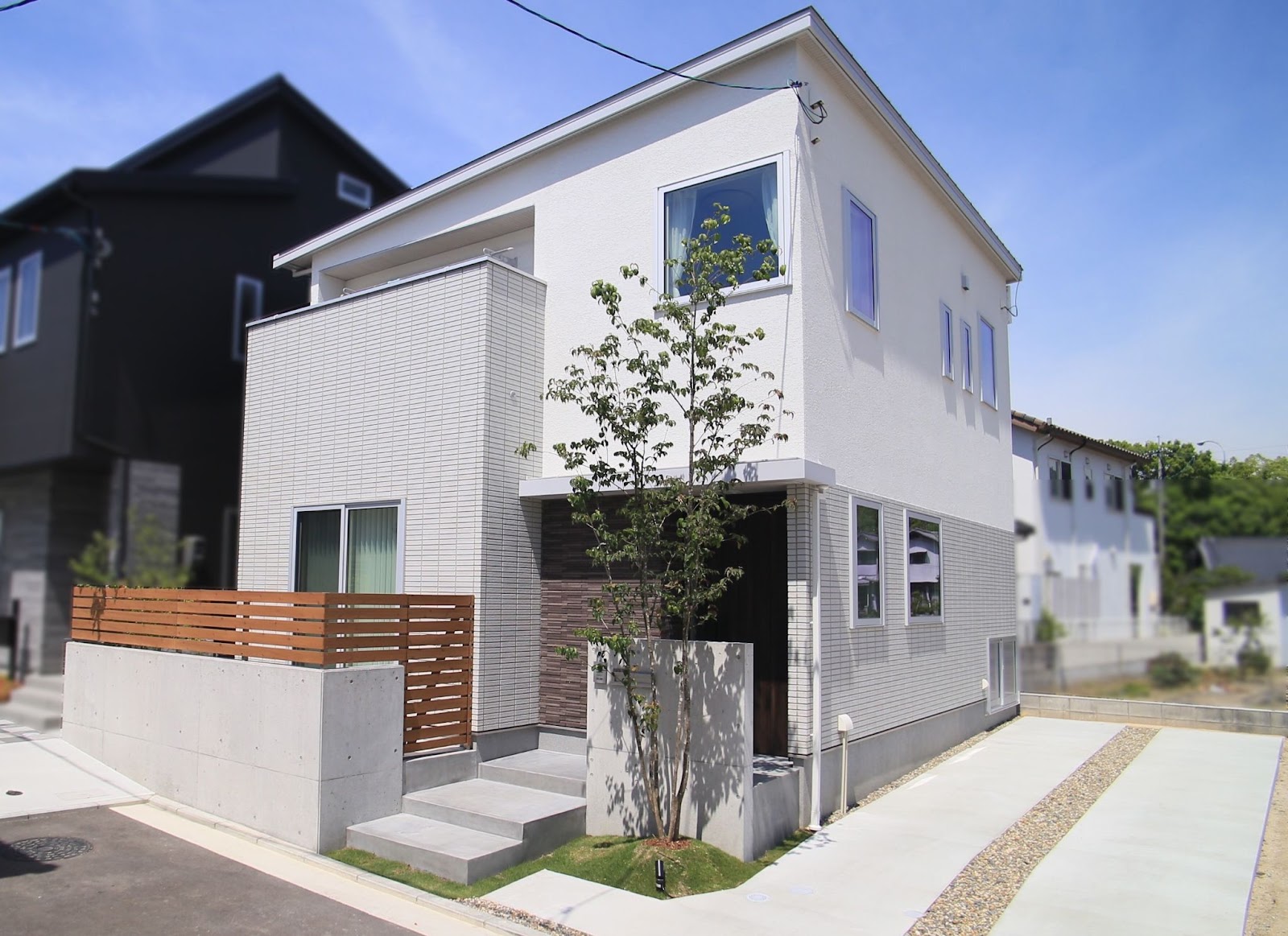 【30坪】存在感とシンプルさを併せ持つ、グレード感のある住まい①