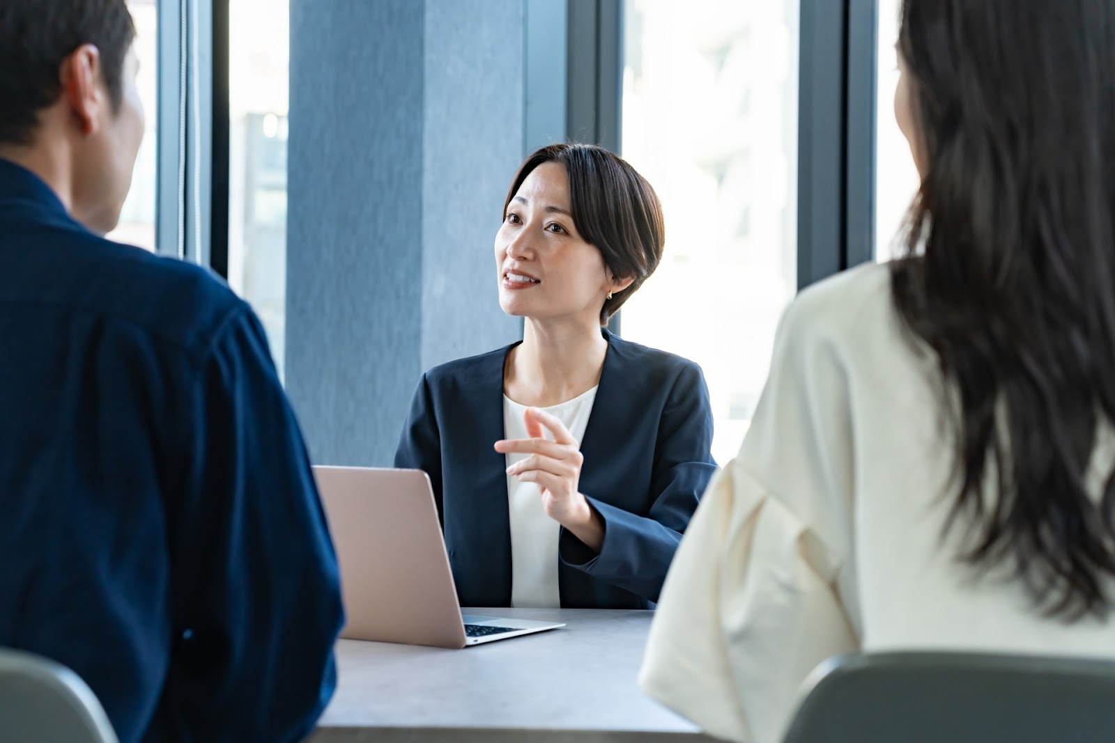ハウスメーカーの営業担当者