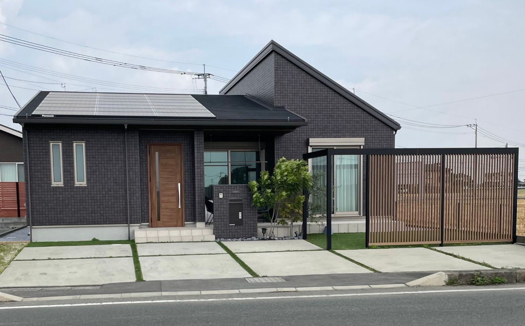 【34坪】こだわりの外観とスキップフロアのある平屋の邸宅2