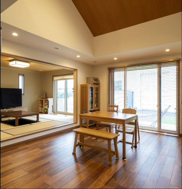 【33坪】吹き抜け広々ダイニングがある憧れの平屋建て生活3