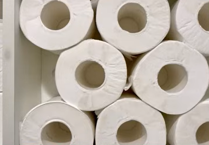 トイレットペーパーを置くためだけのスペース