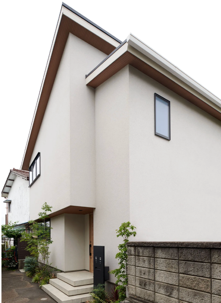 密集地の制約を跳ね返した二世帯で暮らす明るい家1