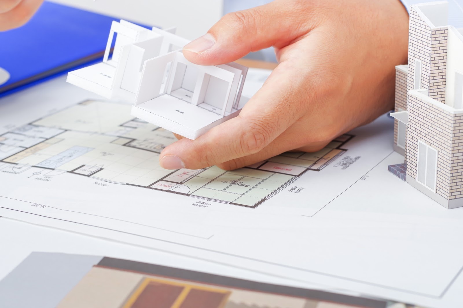 一条工務店の規格住宅「ハグミー」「アイスマイル」を比較