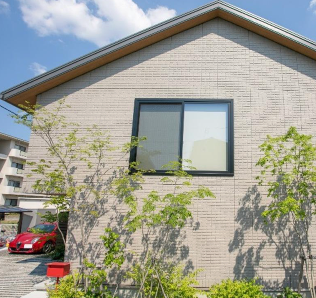 【49坪】四方に抜ける「穴ぼこ住居」1