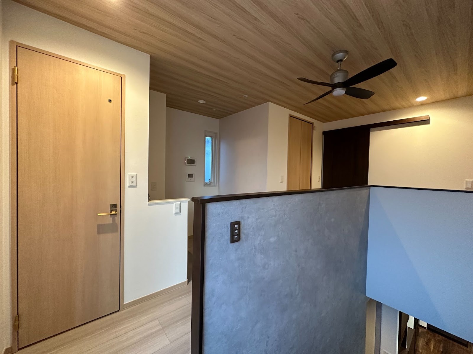 シーリングファンライトは後悔する？