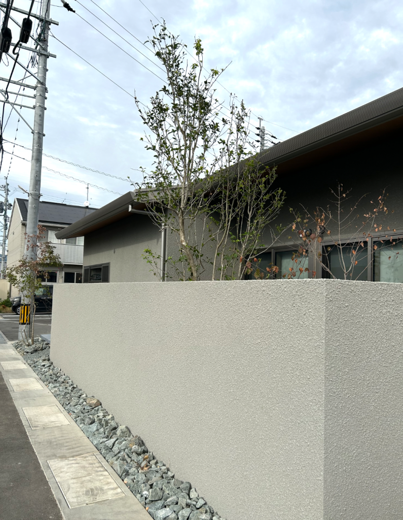 【29坪】片流れ屋根の平屋で無垢床がある開放的な住まい2