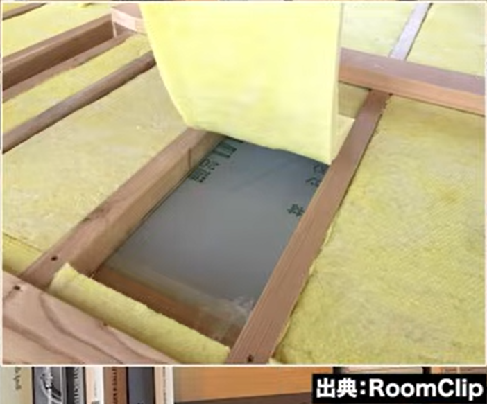 床面に断熱材を敷き詰める