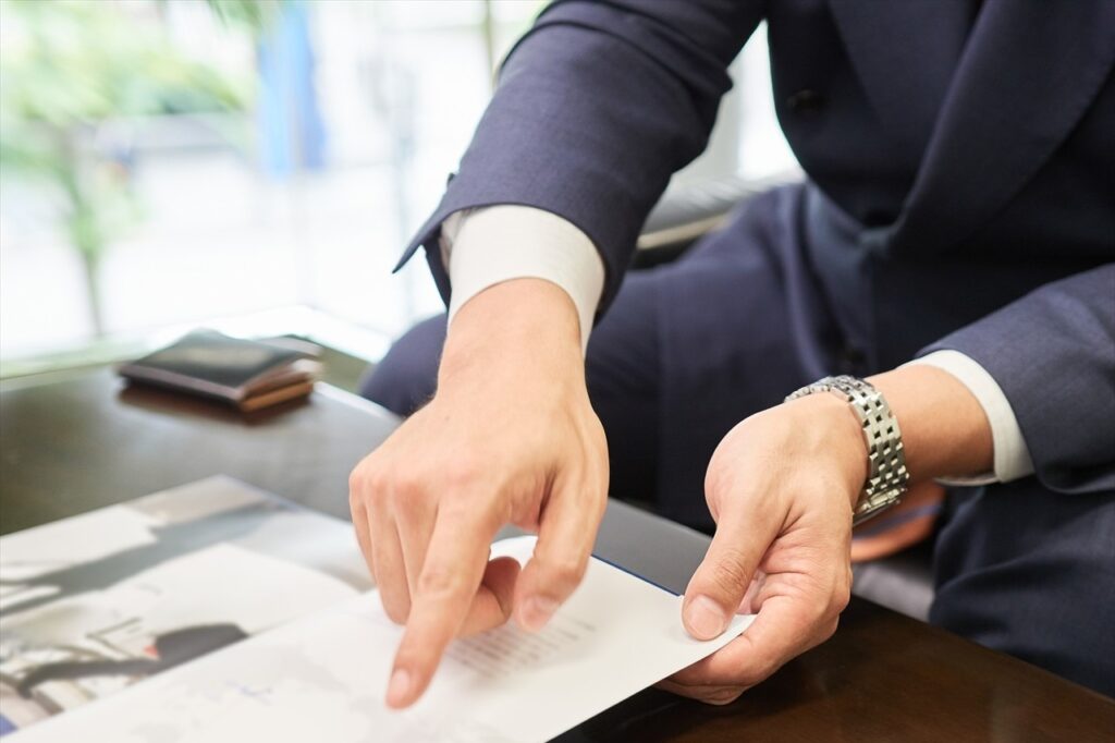 しつこい営業マン