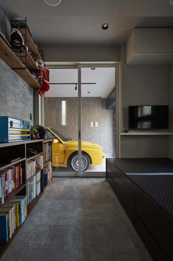 【60坪】ガレージと茶室のある、旗竿地の二世帯住宅2