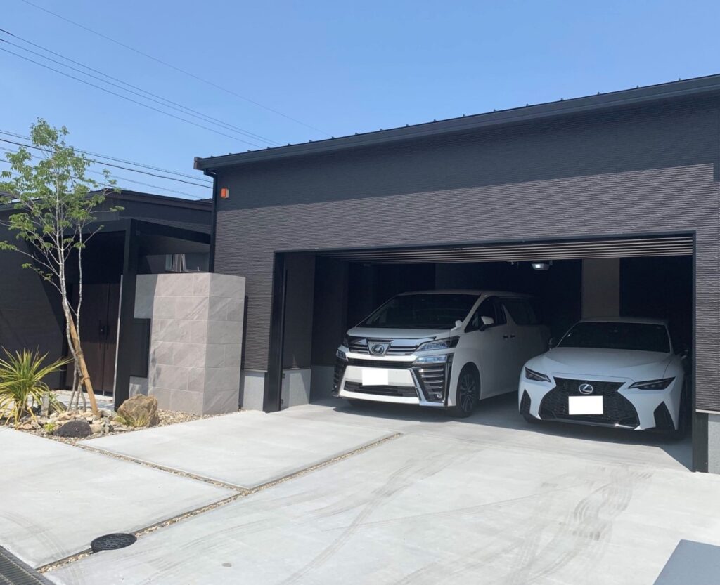 ビルトインガレージのある注文住宅