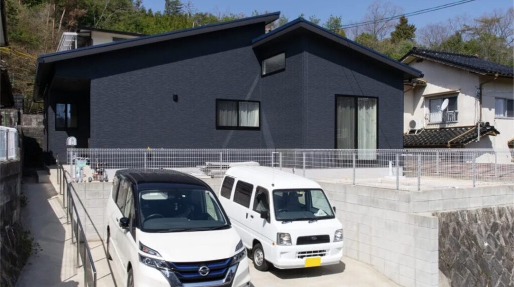 ゆとりある開放空間で家族との時間を楽しむ平屋の住まい1