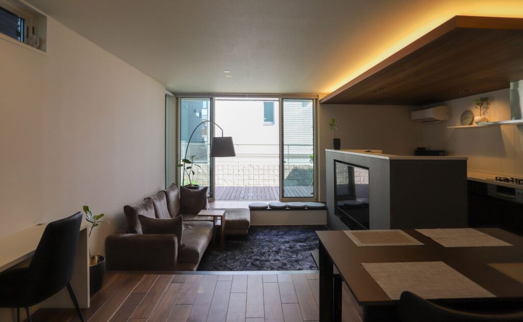 ピットリビング