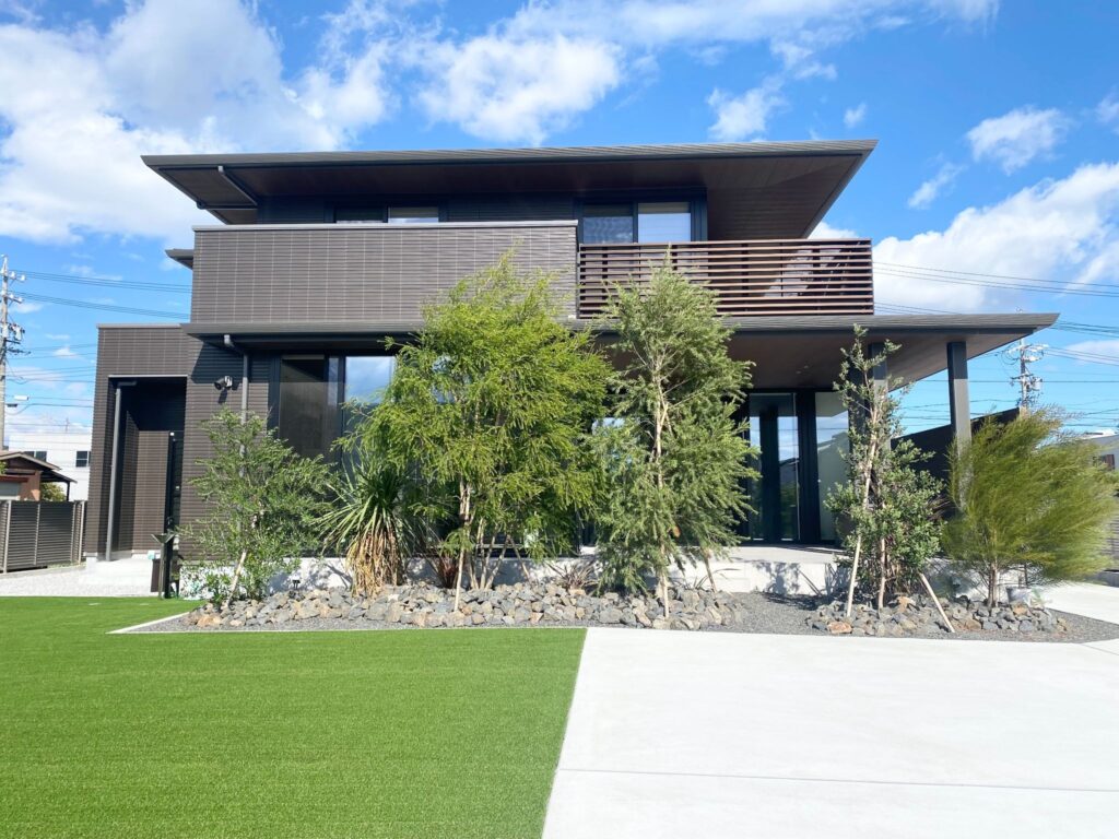 豪華な注文住宅