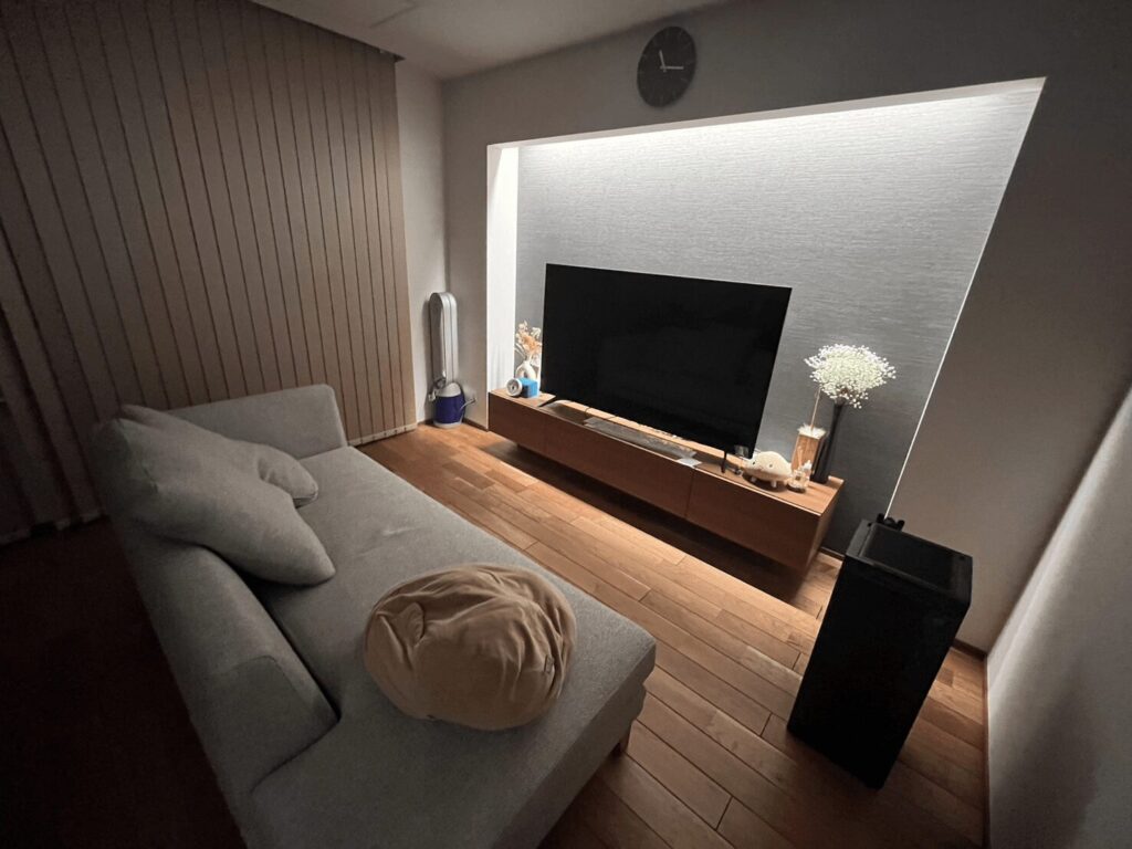 【31坪】サイディングの2階建で無垢床がある開放的な住まい1