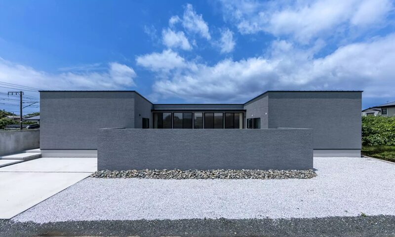 大事な時間を守ると共に、心地良さを取り込む住まい