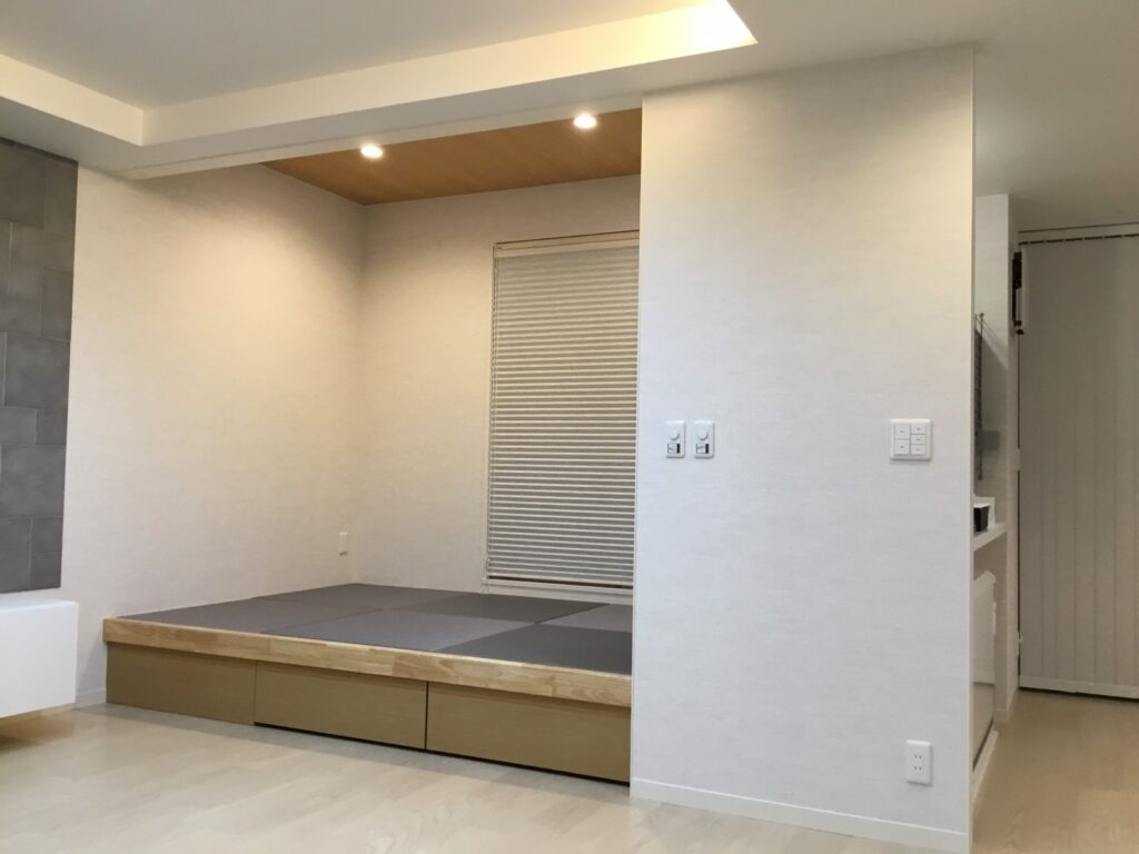 【49坪】シンプルモダンの1F蔵のある開放的な住まい