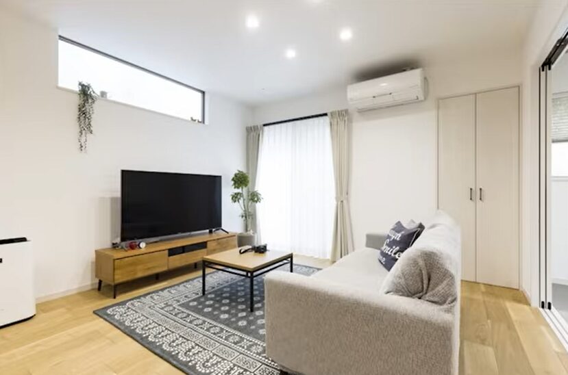 テレビボードのある部屋