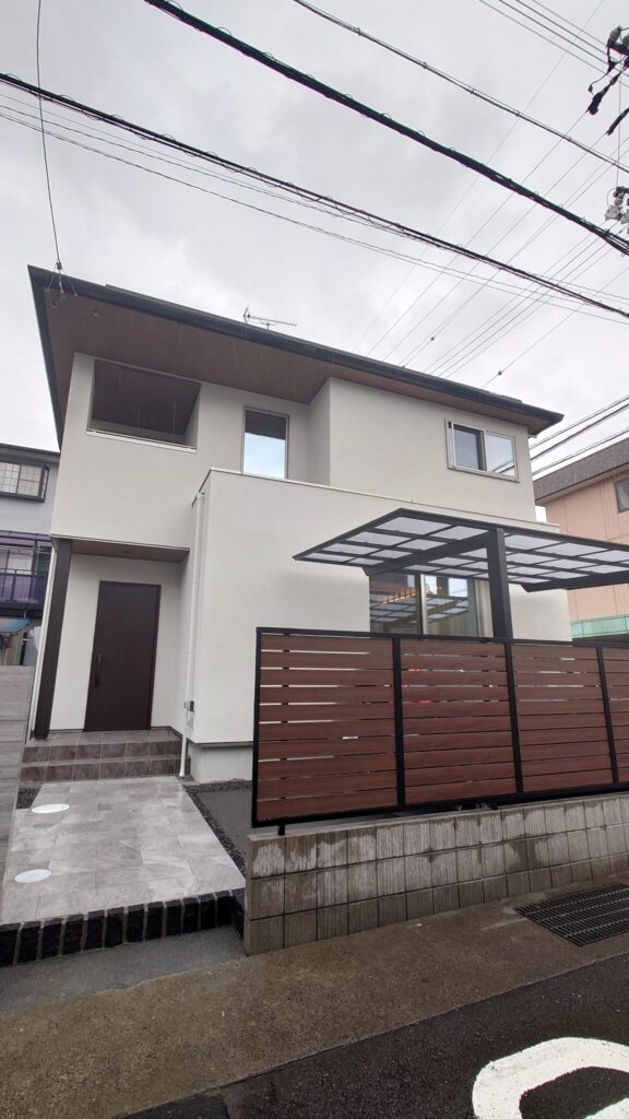 【37坪】和モダンの2階建で海外製食洗機がある高気密高断熱な住まい1