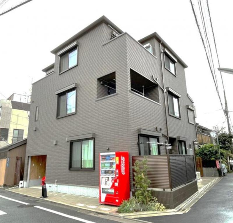 【68坪】歴史ある街に溶け込む賃貸併用二世帯住宅(ベルバーン・シャーウッド)