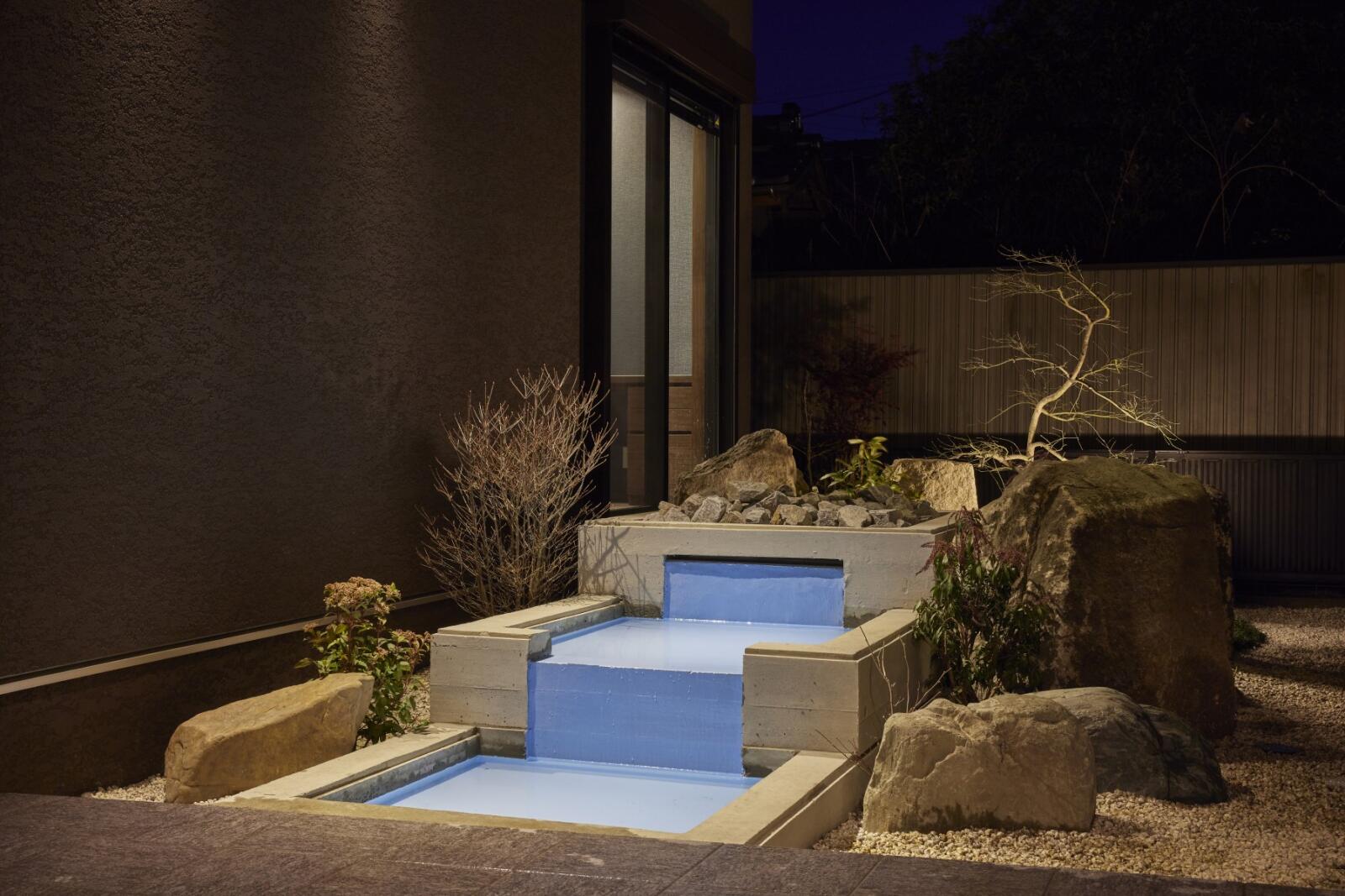 【84坪】ガレージと中庭の家