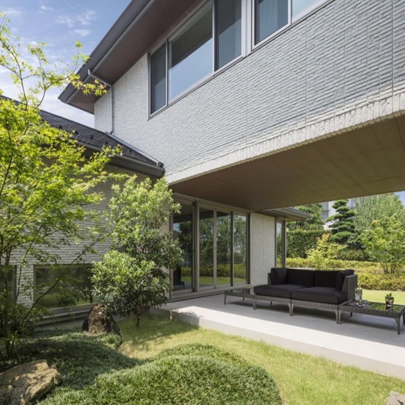 【119坪】【2世帯住宅】憩いの中庭のある邸宅