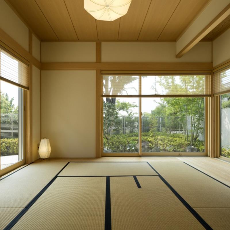 【119坪】【2世帯住宅】憩いの中庭のある邸宅