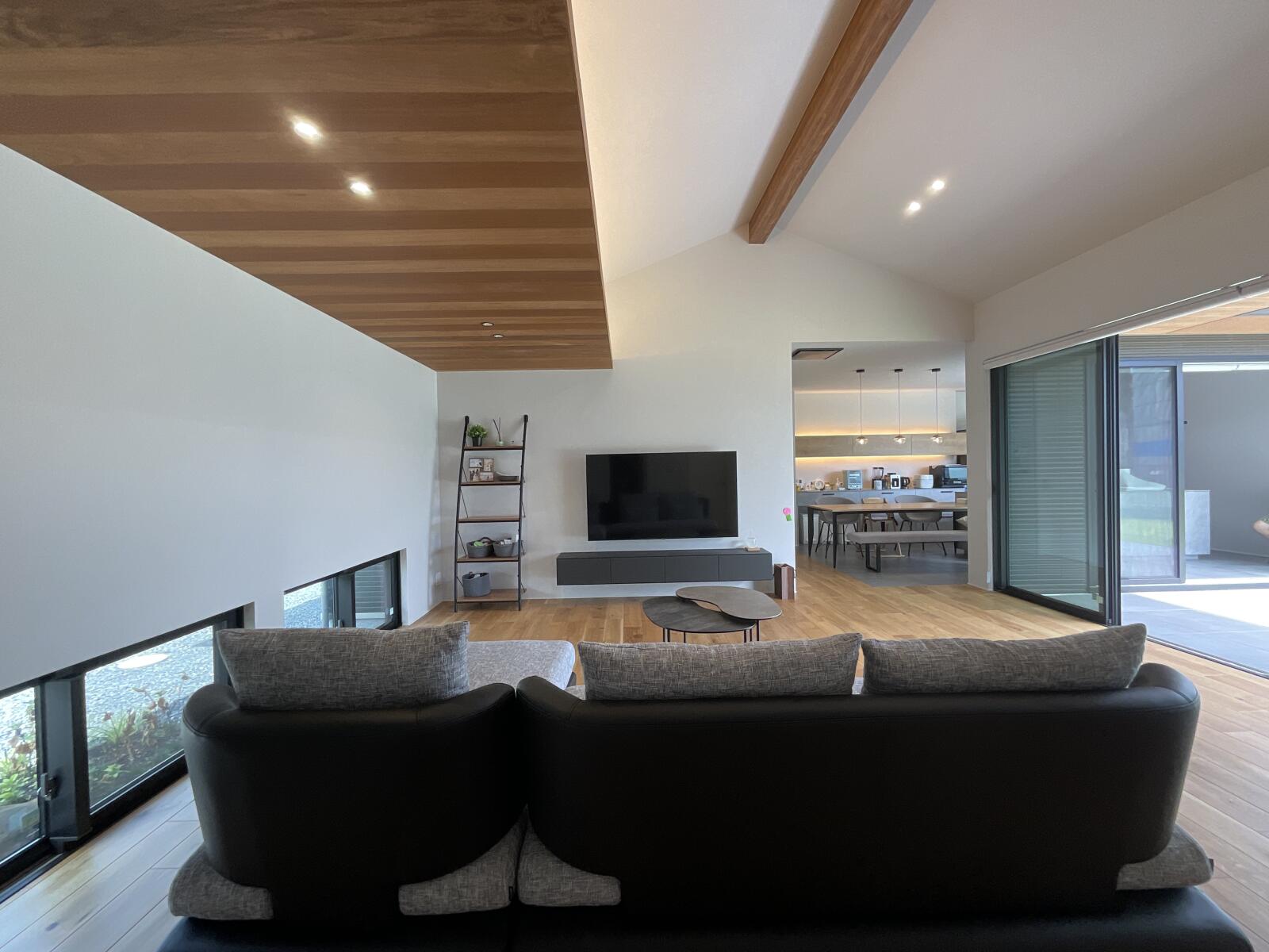 【38坪】受け継いだ広い庭を愉しむ