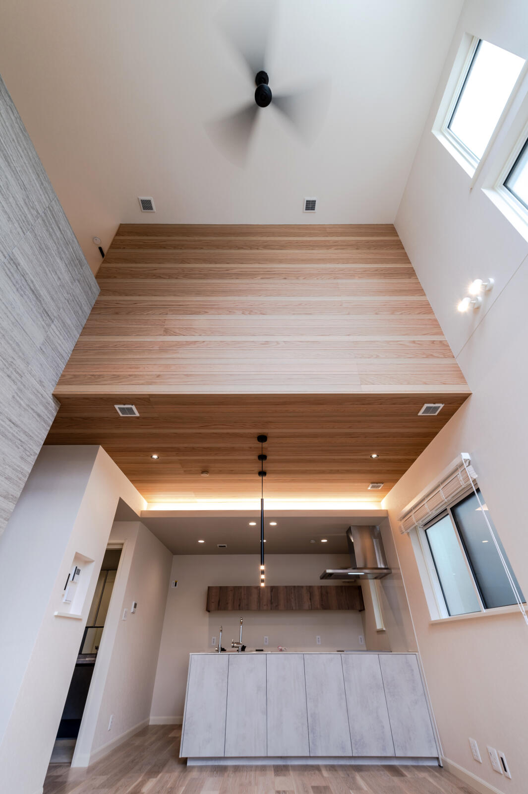 【30坪】ホテルライク×ナチュラルテイストの光を取り込む住まい