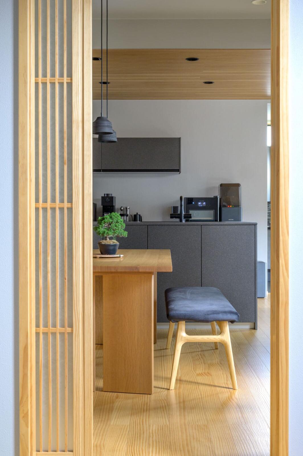 【37坪】和テイストが美しい、木の温もり漂う家