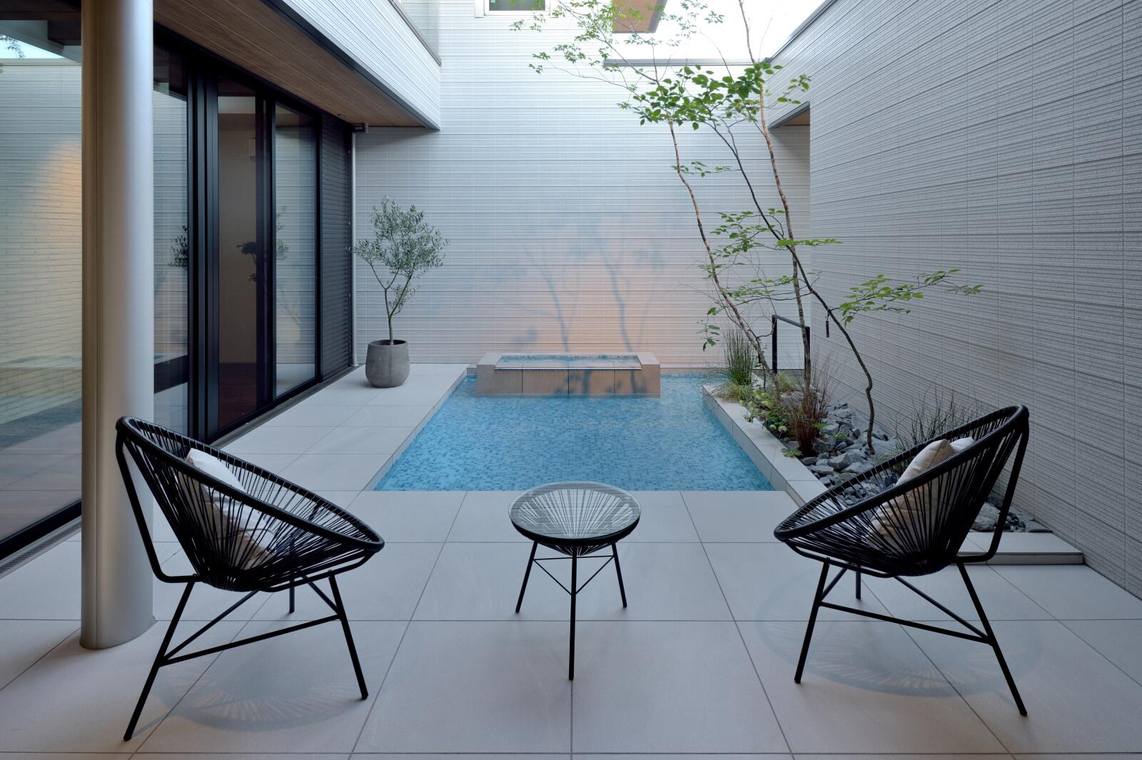 【84坪】水盤の中庭