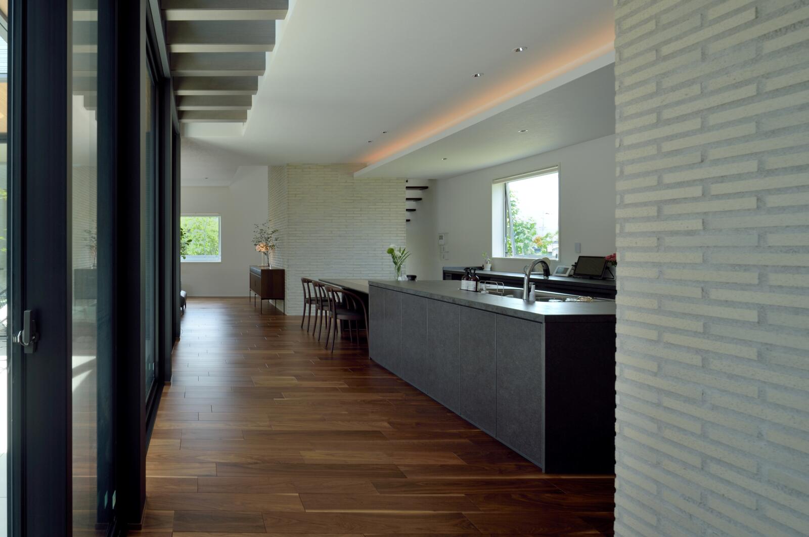 【84坪】水盤の中庭