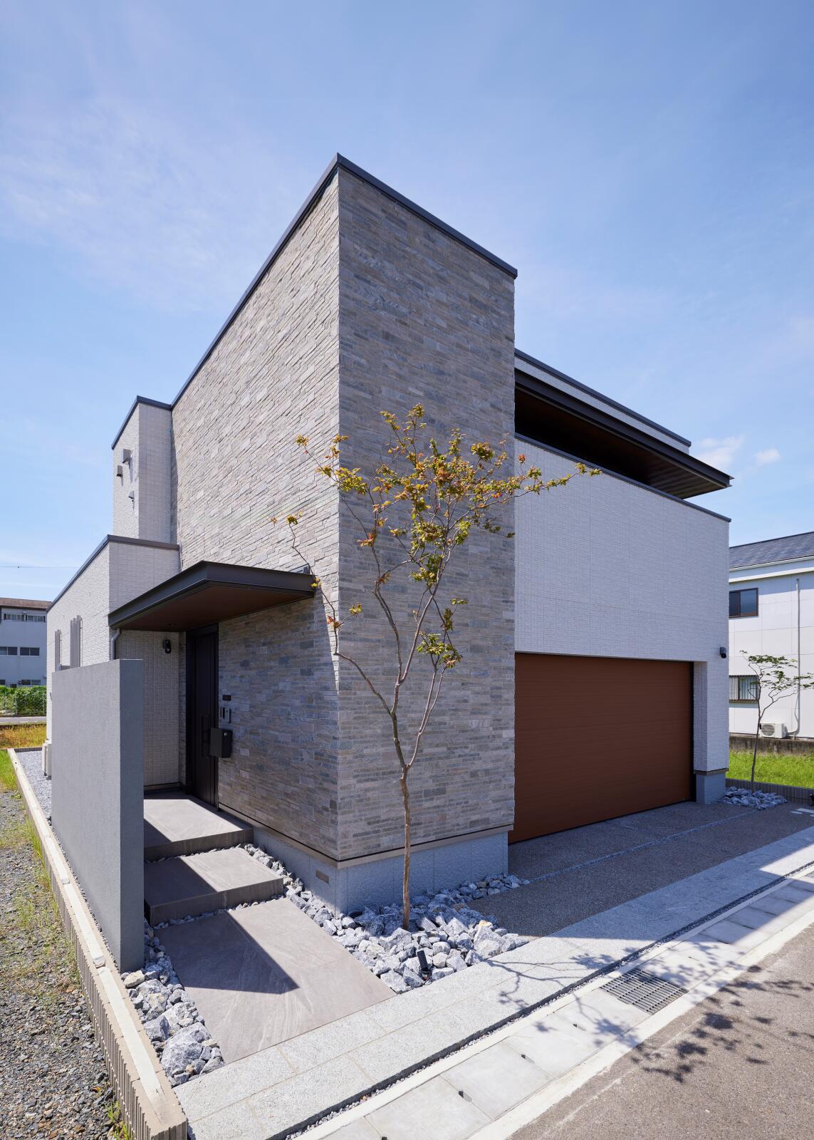 【54坪】都市型　内包される家