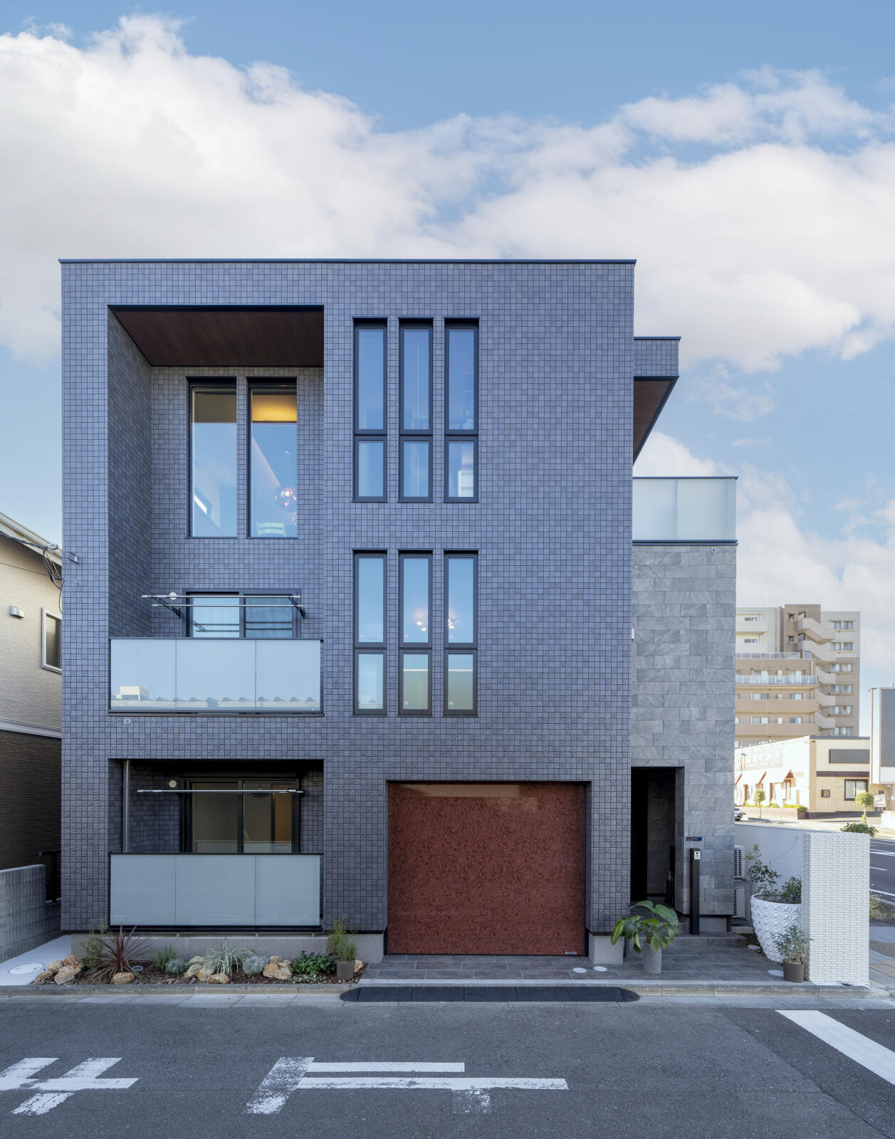 【74坪】賃貸併用で叶える空の邸宅